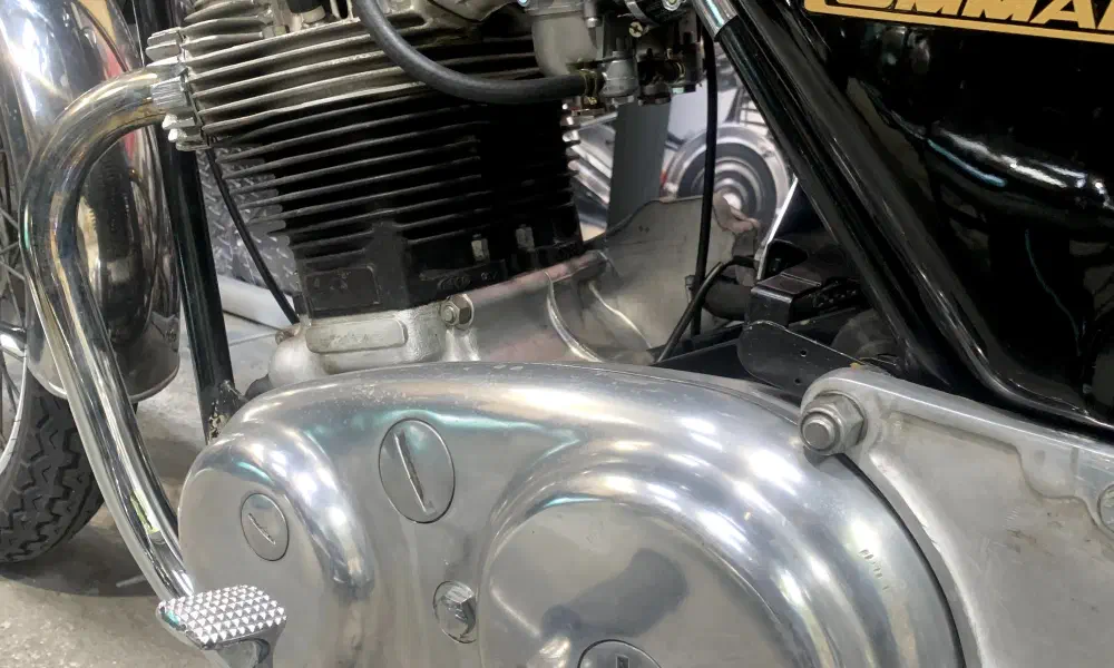 Norton Commando 850