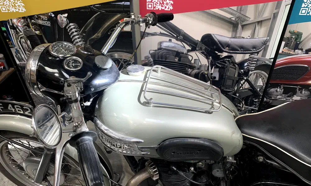Triumph 6T