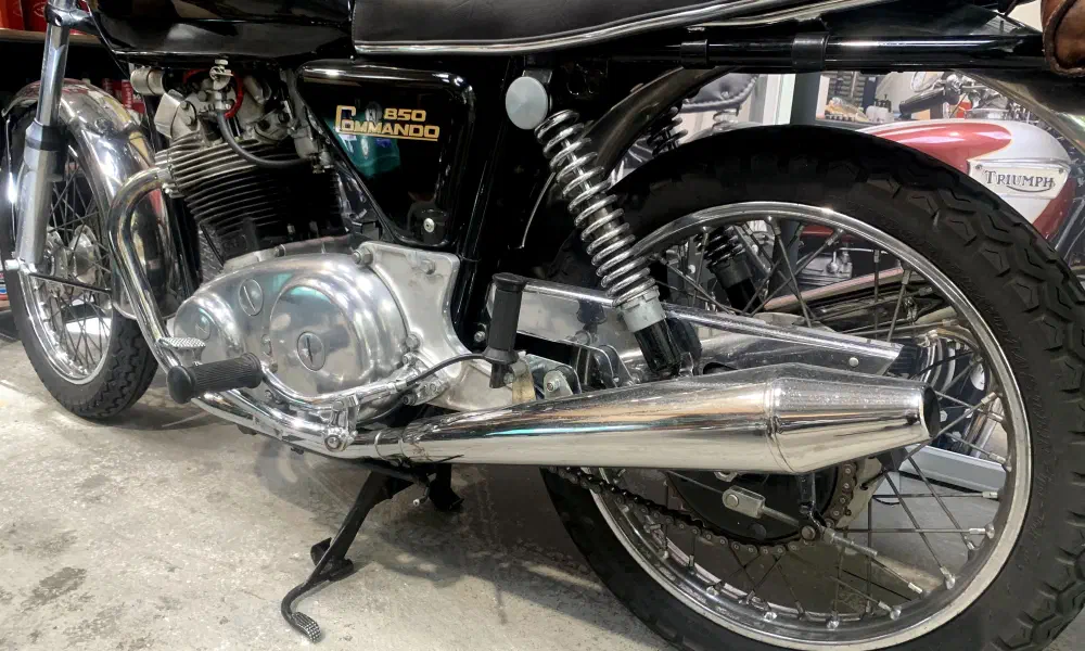 Norton Commando 850