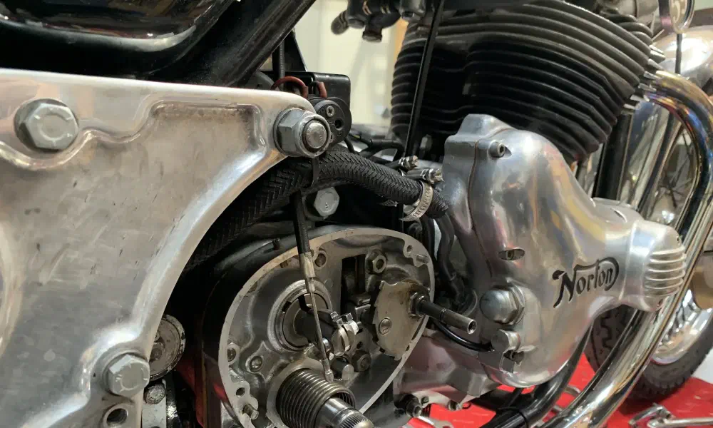 Norton Commando 850
