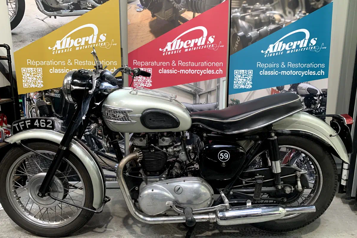 Triumph 6T